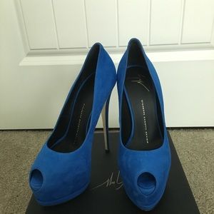 Giuseppe Zanotti Sharon Peep Toe Pump